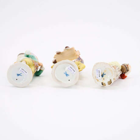 14 PORCELAIN FIGURINES FROM THE CRIS DE PARIS - photo 8
