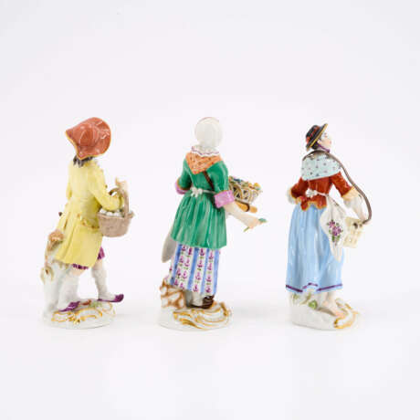 14 PORCELAIN FIGURINES FROM THE CRIS DE PARIS - photo 18