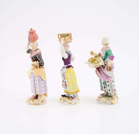14 PORCELAIN FIGURINES FROM THE CRIS DE PARIS - photo 24