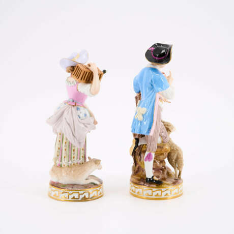 PORCELAIN ENSEMBLE SHEPHERD AND SHEPHERDESS - фото 4
