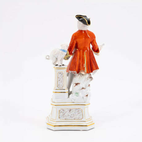 PORCELAIN FIGURINE GENTLEMAN OF THE FREEMASONRY WITH PUG - photo 3