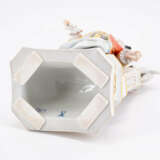 PORCELAIN FIGURINE GENTLEMAN OF THE FREEMASONRY WITH PUG - photo 5