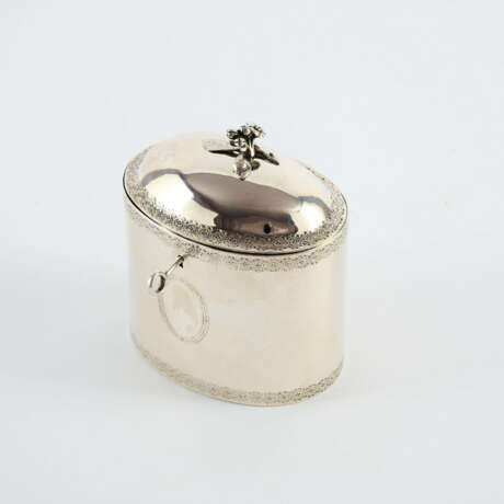 OVAL SILVER GEORGE III TEA CADDY WITH FLORAL FINIAL - фото 7