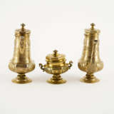 SILVER THREE-PIECE VERMEIL SERVICE WITH RICH RELIEF DECOR - photo 2
