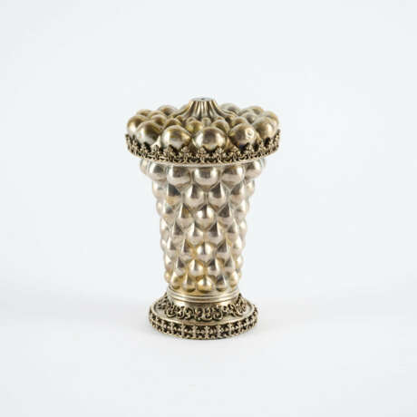 HISTORICIST SILVER CUP AND LID IN THE LATE GOTHIC STYLE - photo 2