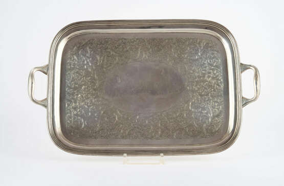 LARGE SILVER COFFEE AND TEA SERVICE WITH FINELY ENGRAVED FLOWER TENDRILS - photo 12