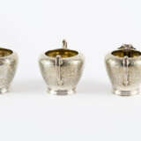 LARGE SILVER COFFEE AND TEA SERVICE WITH FINELY ENGRAVED FLOWER TENDRILS - photo 13