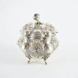 LARGE SILVER BISCUIT TIN ROCOCO STYLE WITH ROSE KNOB - photo 2