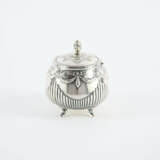 OVAL SILVER SUGAR BOWL WITH SCALLOPS AND CONE FINIAL - фото 2