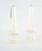 Décor. PAIR OF CRYSTAL OBELISKS