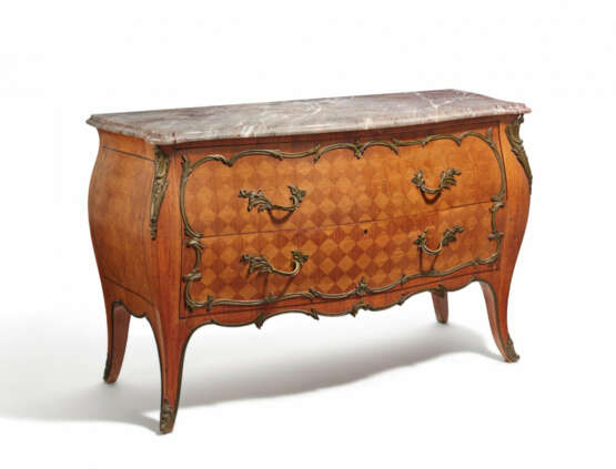 WOODEN TWO-DRAWER CHEST WITH CUBE INLAY - photo 1
