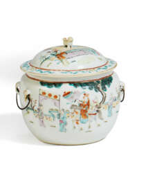 PORCELAIN POT AND LID WITH ELABORATE FIGURAL SCENES