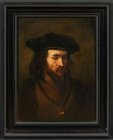 Portrait of a Bearded Man with Beret and Gold Necklace - photo 2