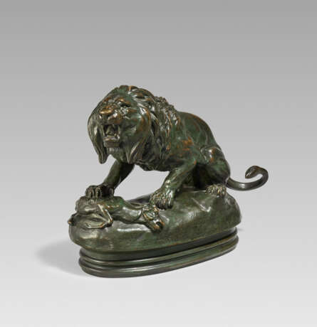Lion with Slain Antilope - photo 1