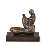 HENRY MOORE (1898-1986) - photo 1