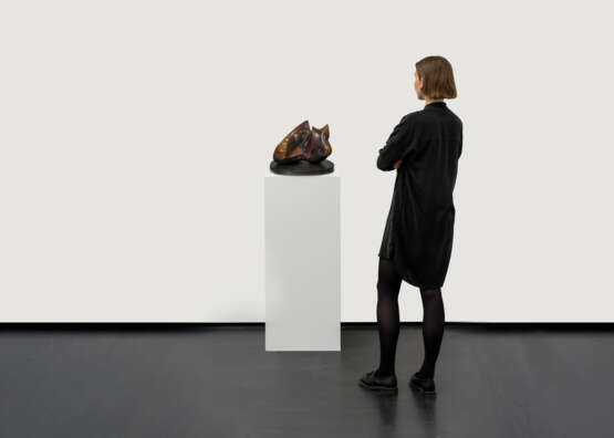 HENRY MOORE (1898-1986) - photo 7