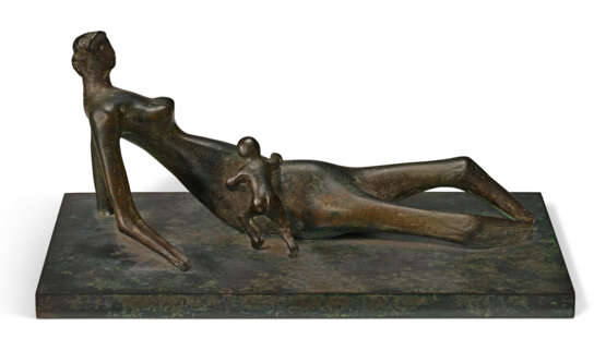 HENRY MOORE (1898-1986) - photo 1