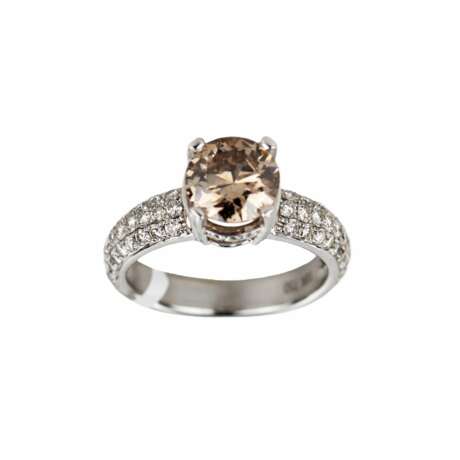 White gold ring with diamonds. Diamonds 21th century - photo 1