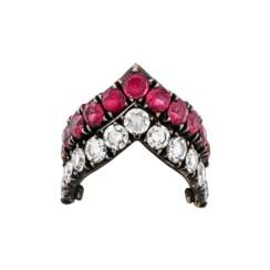 JAR PAIR OF RUBY AND DIAMOND &#39;V-SHAPED&#39; RINGS