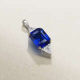 RARE PEDERZANI SAPPHIRE AND DIAMOND PENDANT - photo 3