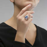 EXCEPTIONAL COLOURED DIAMOND, DIAMOND AND RUBY BALLERINA RING, MOUNTED BY BOUCHERON - photo 2