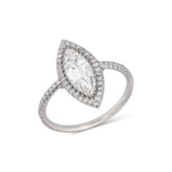 JAR DIAMOND &#39;STRING&#39; RING