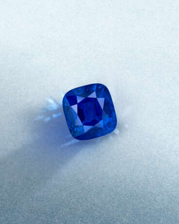 EXCEPTIONAL CARTIER SAPPHIRE AND DIAMOND RING - Foto 3