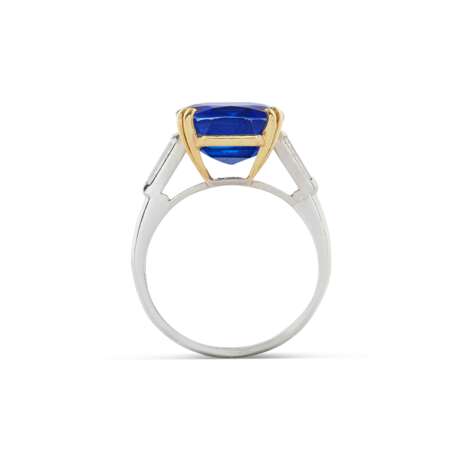 SAPPHIRE AND DIAMOND RING, MOUNTED BY BOUCHERON - фото 4