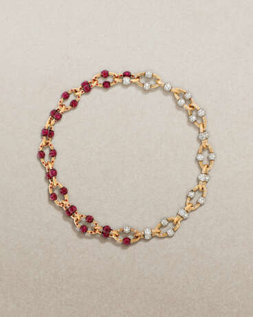 JAR PAIR OF RUBY AND DIAMOND BRACELETS / NECKLACE - photo 4