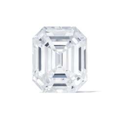 UNMOUNTED DIAMOND