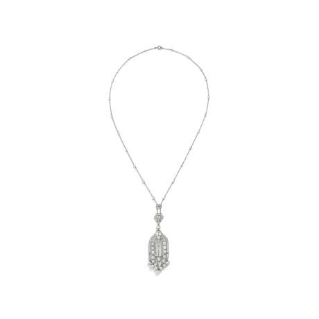 CARTIER EARLY 20TH CENTURY DIAMOND PENDANT - фото 1