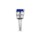 SAPPHIRE AND DIAMOND RING - Foto 4