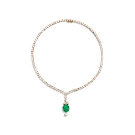 CARTIER EMERALD AND DIAMOND NECKLACE - photo 1