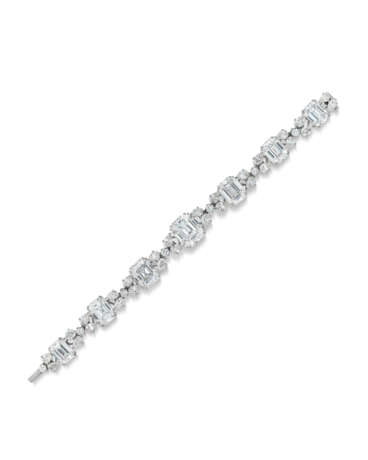 IMPORTANT DIAMOND NECKLACE - photo 4