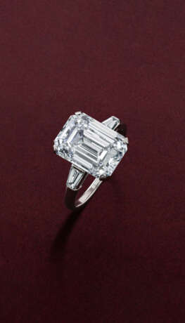 NO RESERVE BULGARI DIAMOND RING - photo 3