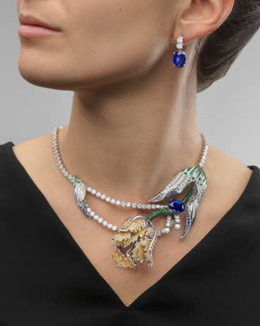 BOUCHERON MULTI-GEM `TULIPA` NECKLACE AND SAPPHIRE AND DIAMOND EARRINGS - фото 2