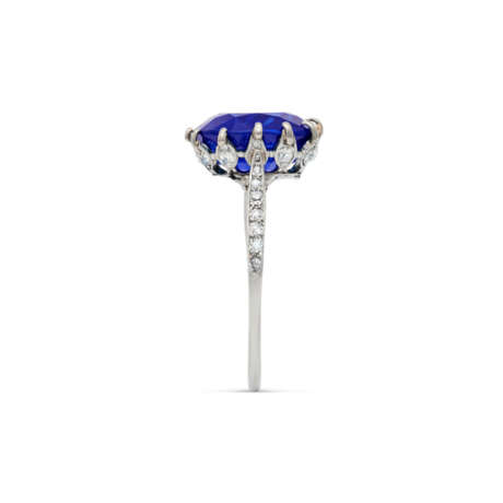 SAPPHIRE AND DIAMOND RING - Foto 5