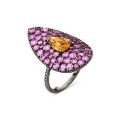 JAR COLOURED DIAMOND, COLOURED SAPPHIRE AND DIAMOND &#39;BONNET&#39; RING