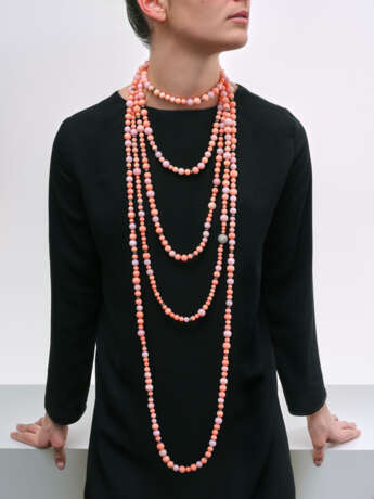 JAR CORAL, PINK OPAL AND DIAMOND SAUTOIR - photo 2
