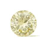 UNMOUNTED COLOURED DIAMOND - photo 1