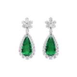 BULGARI EMERALD AND DIAMOND EARRINGS - photo 1