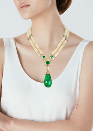 MULTI-GEM NECKLACE, ATTRIBUTED TO HARRY WINSTON - photo 2