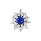 SAPPHIRE AND DIAMOND BROOCH / PENDANT - photo 1