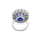 SAPPHIRE AND DIAMOND RING - photo 6