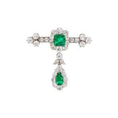 LATE 19TH CENTURY EMERALD AND DIAMOND BROOCH/PENDANT