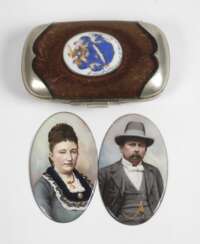 Geldbörse und Paar Miniaturportraits
