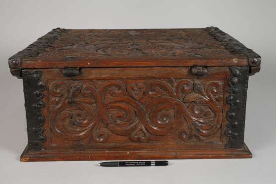 Geschnitzte Barocklade - photo 4