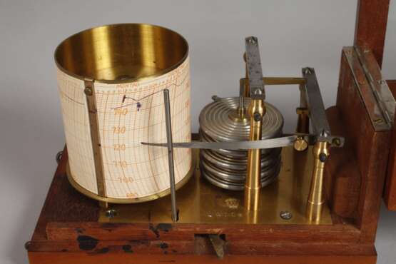 Barograph - photo 2