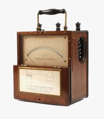 Historisches Voltmeter - Foto 4