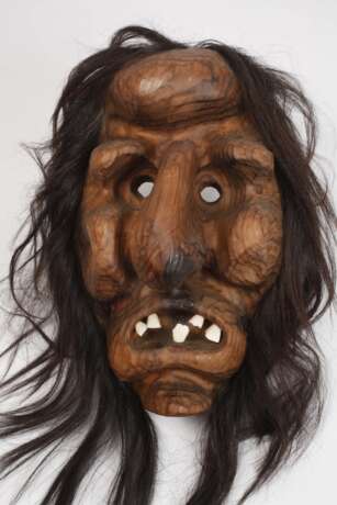 Zwei Walliser Masken - photo 4